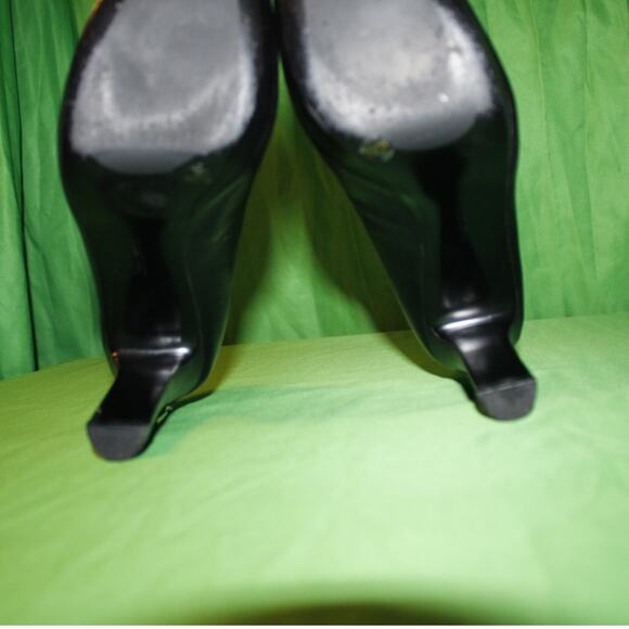 Vince Camuto Black Platform High Heel Gold Zip A2  Sz. 9 M - Picture 15 of 16